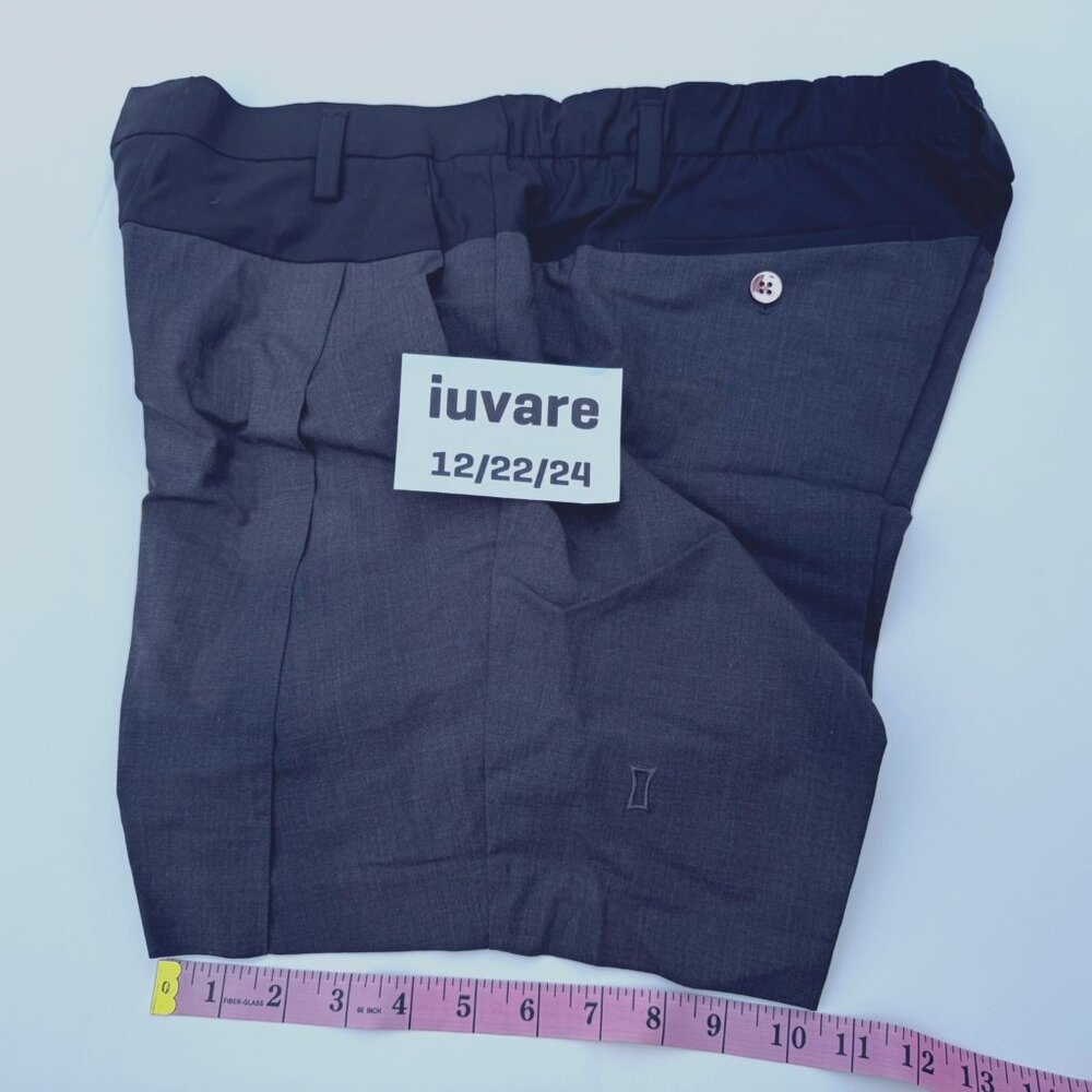 Kit and Ace Mens Shorts (Size 36)